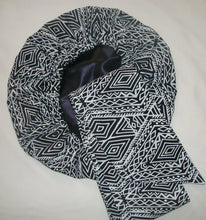 Load image into Gallery viewer, Black and White African Print Head Wrap
