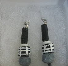 Load image into Gallery viewer, Modern Times Black Earrings
